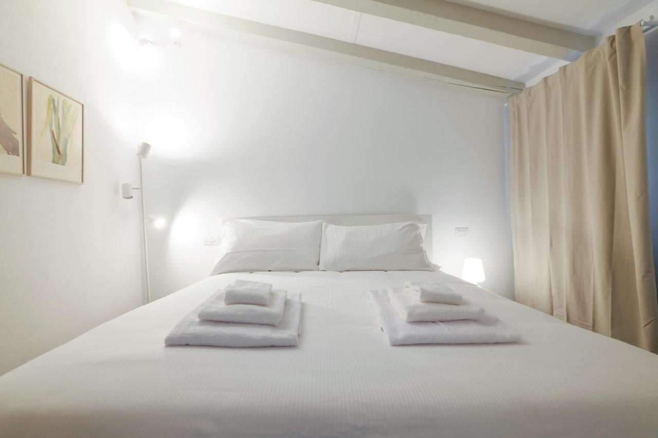 Prestige Boutique Homes - Il Nido Dei Navigli ミラノ エクステリア 写真