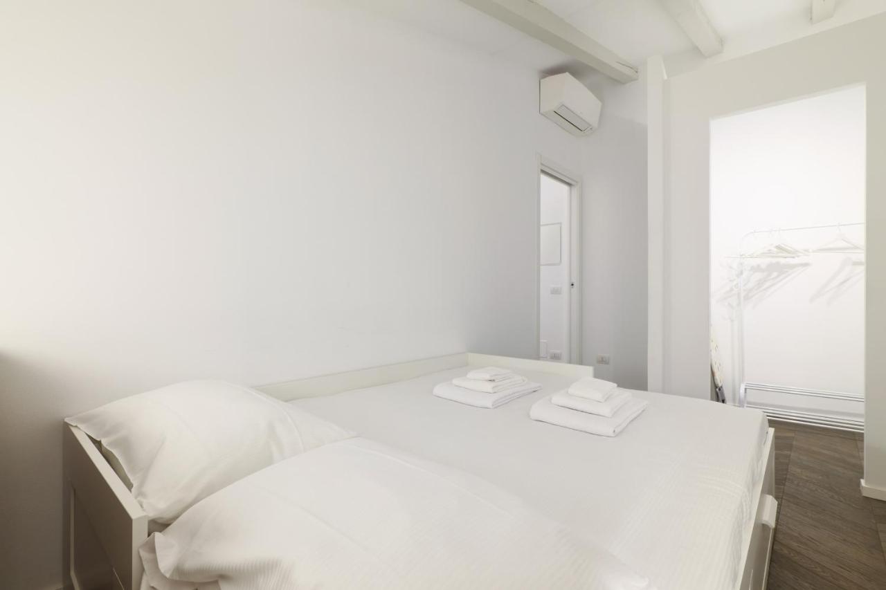 Prestige Boutique Homes - Il Nido Dei Navigli ミラノ エクステリア 写真
