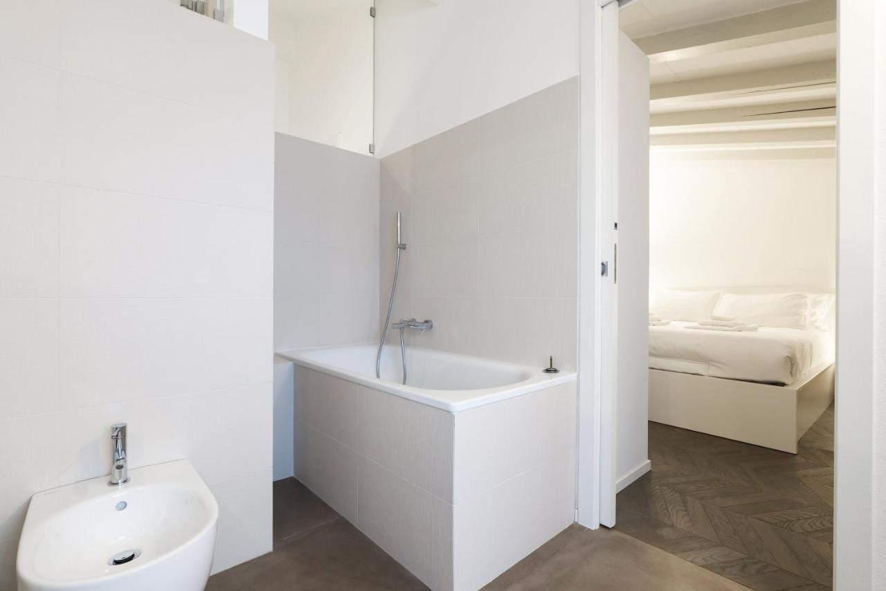 Prestige Boutique Homes - Il Nido Dei Navigli ミラノ エクステリア 写真